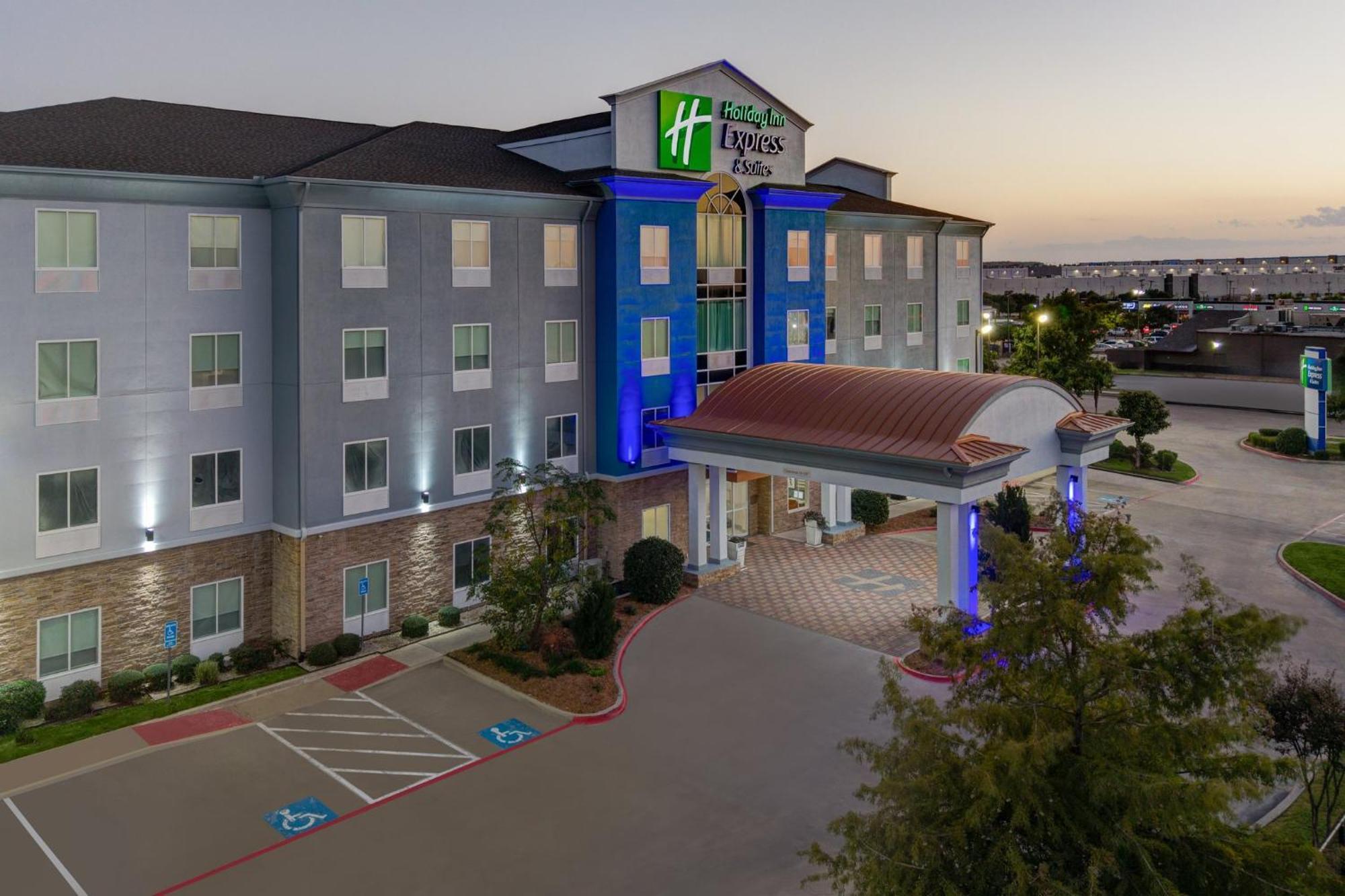 Holiday Inn Express Hotel & Suites Dallas West By Ihg Exterior foto
