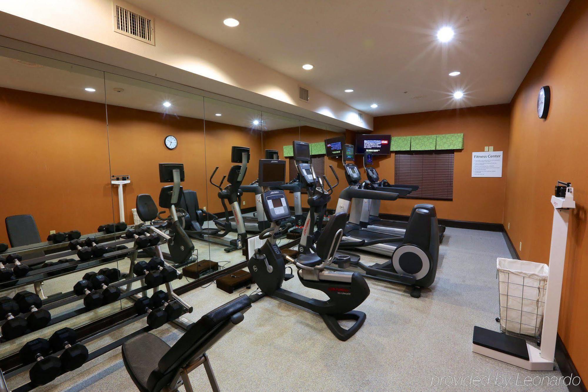 Holiday Inn Express Hotel & Suites Dallas West By Ihg Exterior foto